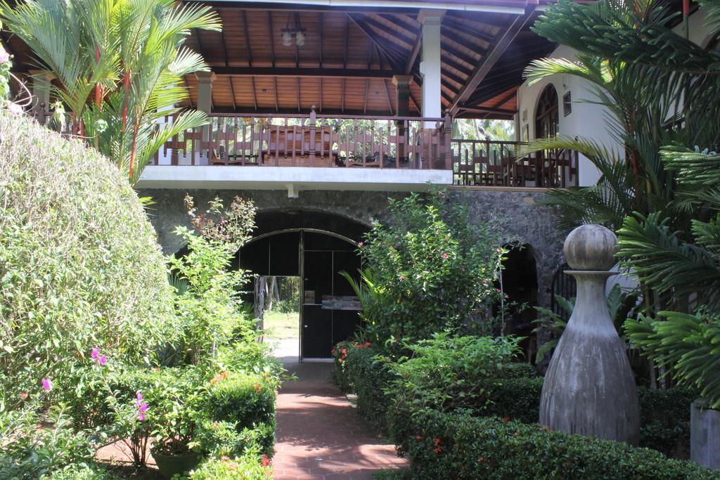 Hotel Bentota Village Екстер'єр фото